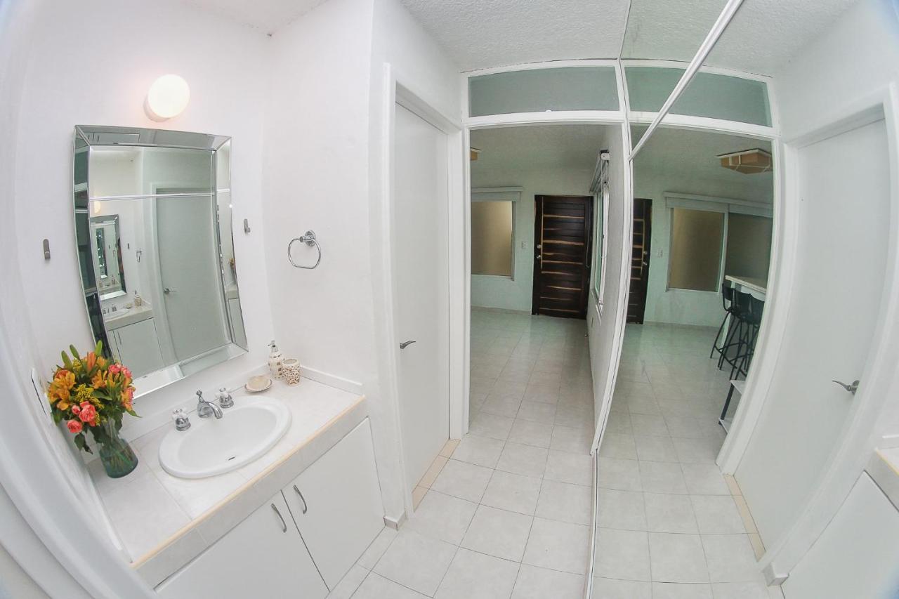 Apartment On The Beach With Terrace Ocean View, Brisas Cancun 01 By Beach & Ocean Apartments ภายนอก รูปภาพ