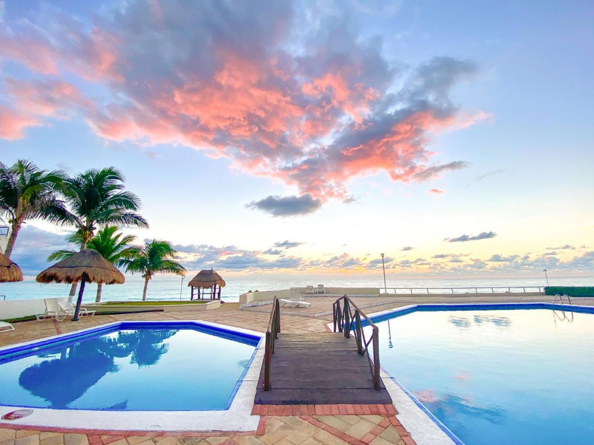 Apartment On The Beach With Terrace Ocean View, Brisas Cancun 01 By Beach & Ocean Apartments ภายนอก รูปภาพ