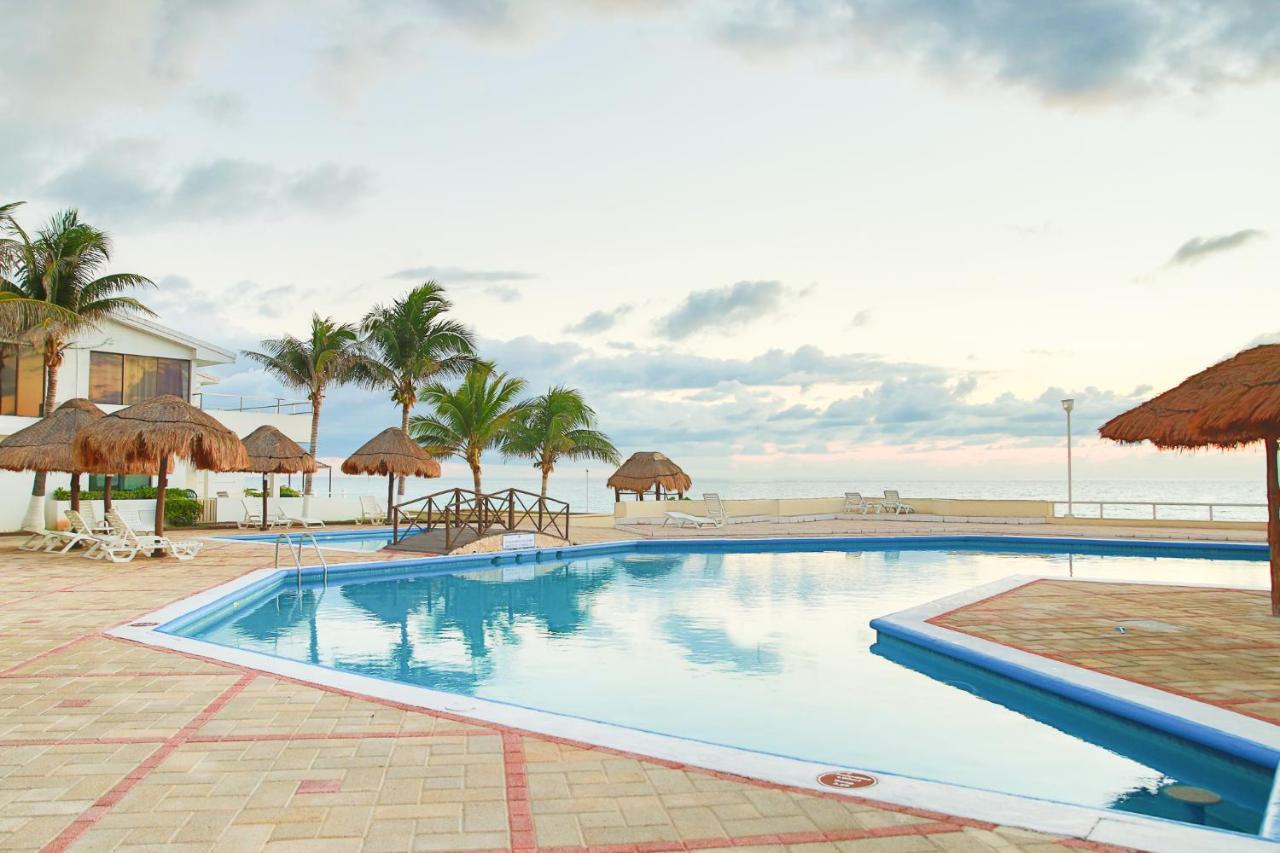 Apartment On The Beach With Terrace Ocean View, Brisas Cancun 01 By Beach & Ocean Apartments ภายนอก รูปภาพ