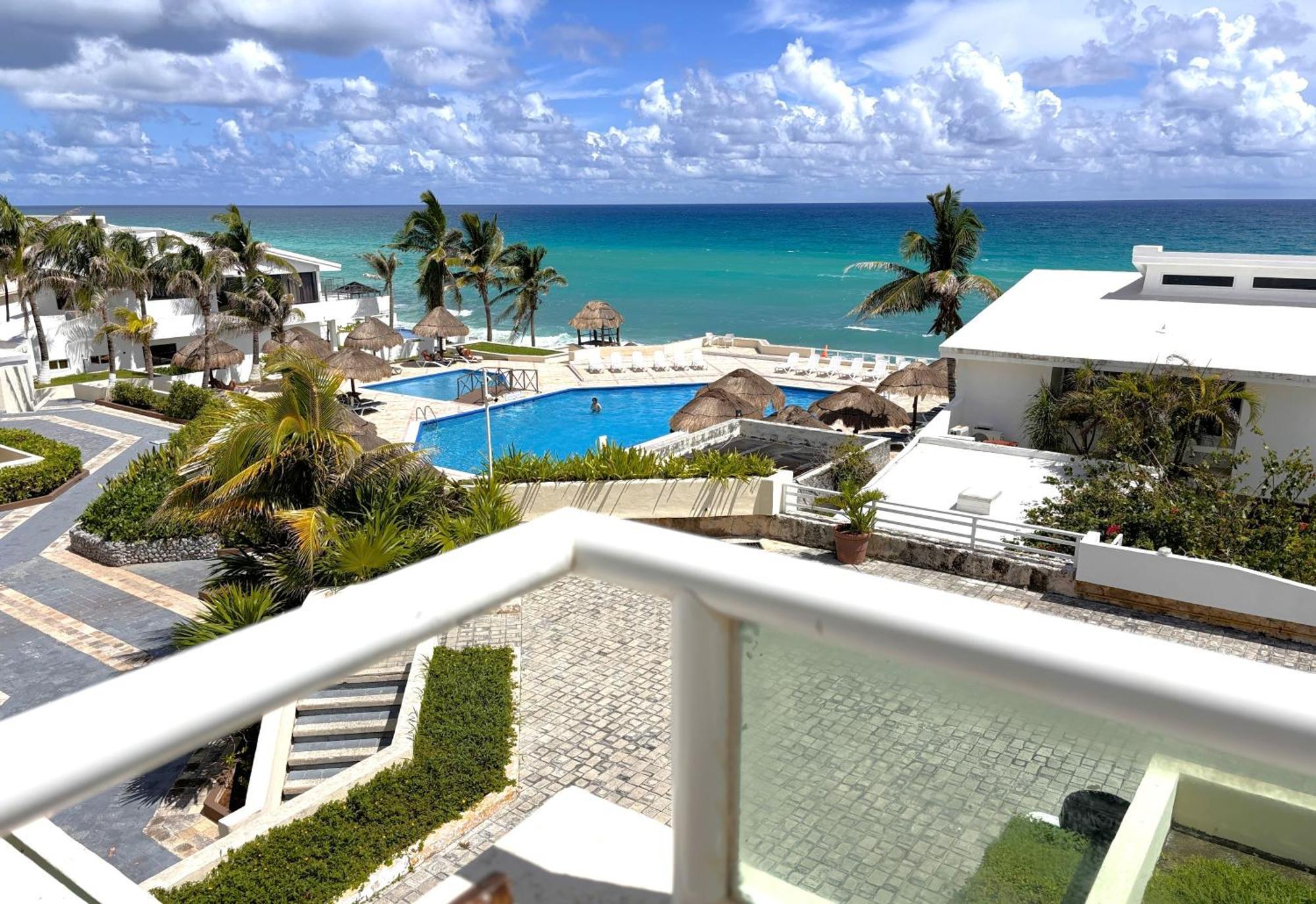 Apartment On The Beach With Terrace Ocean View, Brisas Cancun 01 By Beach & Ocean Apartments ภายนอก รูปภาพ